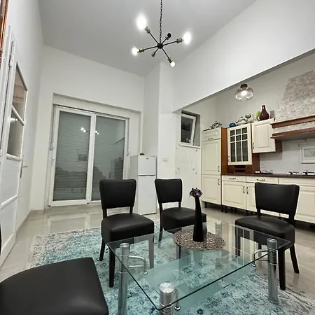 Apartment Monte *